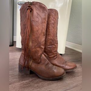 Madden girl western style boots